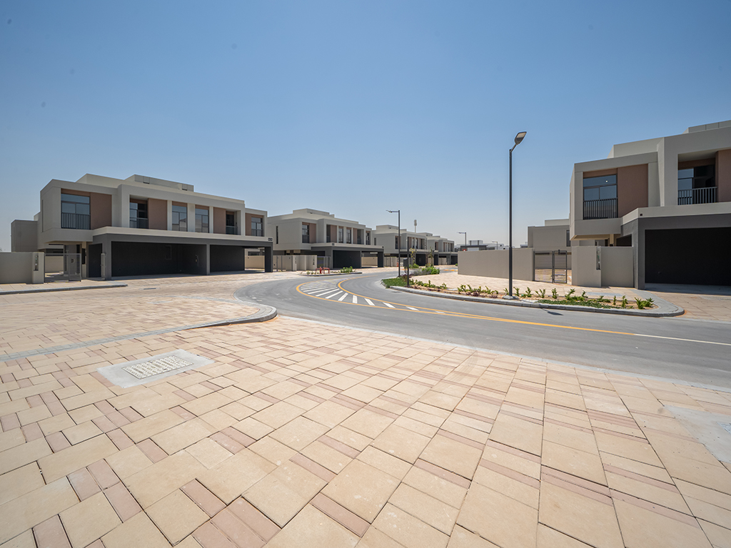 Corner Villa | Semi Detached | Vacant | 4Br + Maids