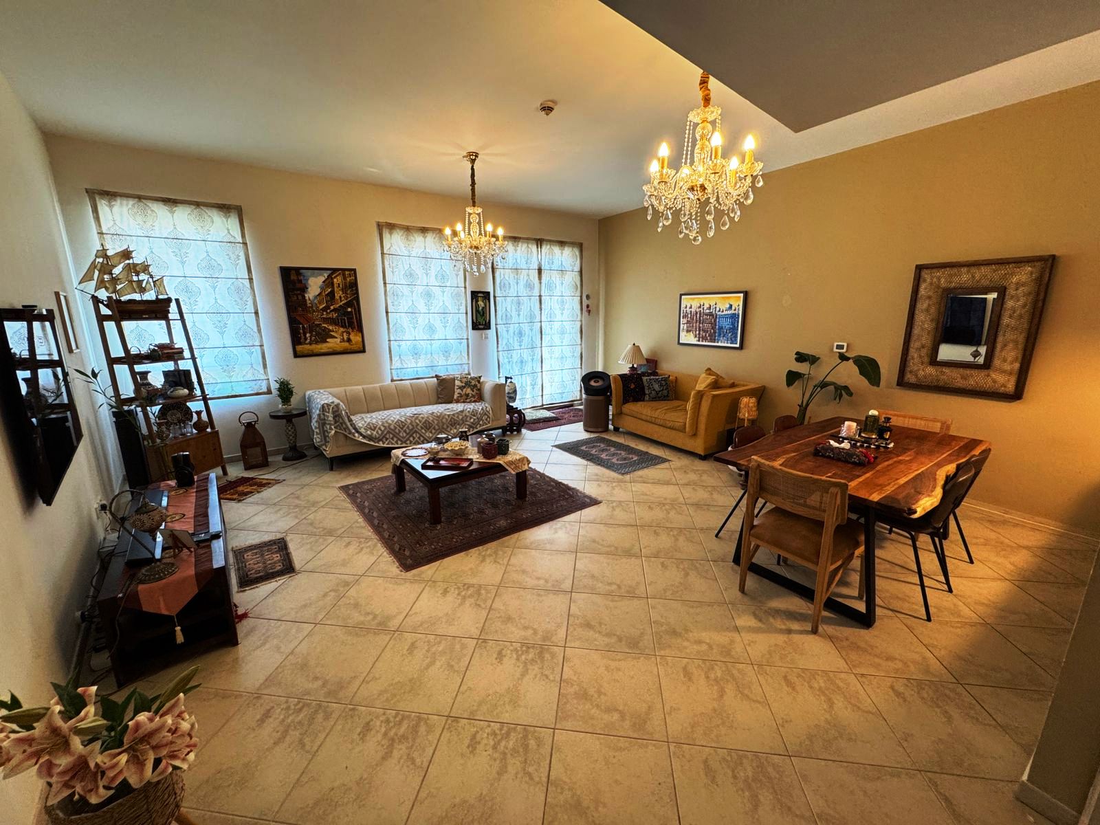  Bright 2BR Unit | Great Layout | Owner lived-in