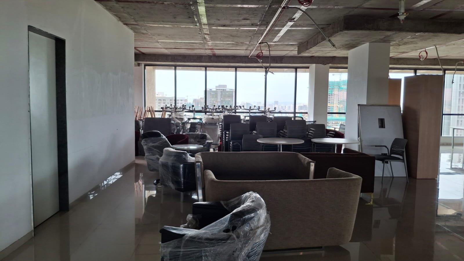 "Baner RTM Property/ Teerth exchange  Mumbai Banglore Highway, Baner"