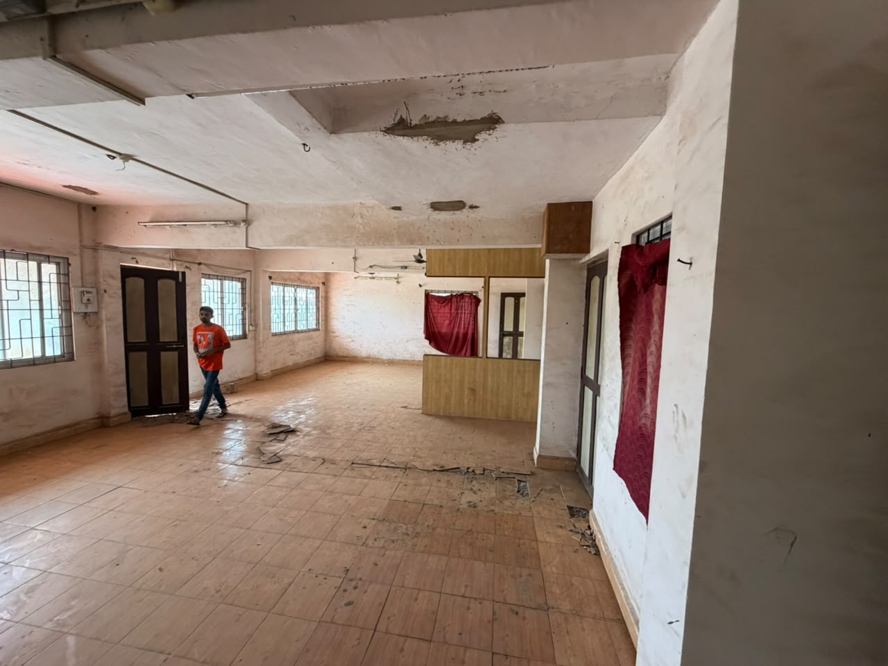 MIDASTOUCH BUILDING, OLD MARKET, MARGAO. (Avinash 2)