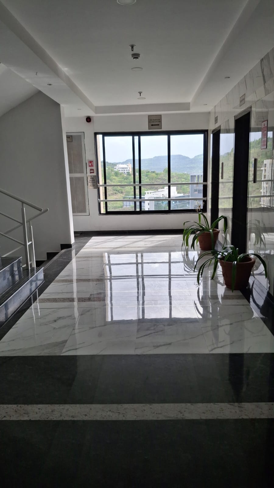 "Baner RTM Property/ Teerth exchange  Mumbai Banglore Highway, Baner"