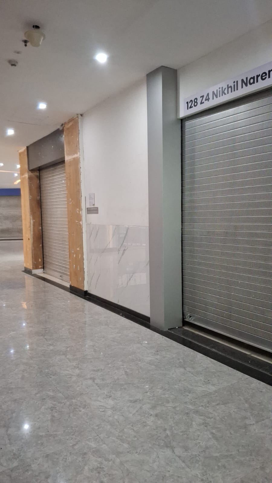 "93 Avenue Mall,  Kalubai Chowk, Solapur Highway, Fatima Nagar"