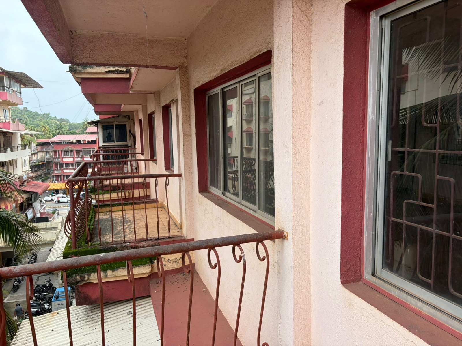 MIDASTOUCH BUILDING, OLD MARKET, MARGAO.