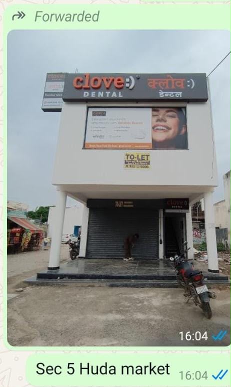 HUDA marketing ,Sector 5 Gurgaon .