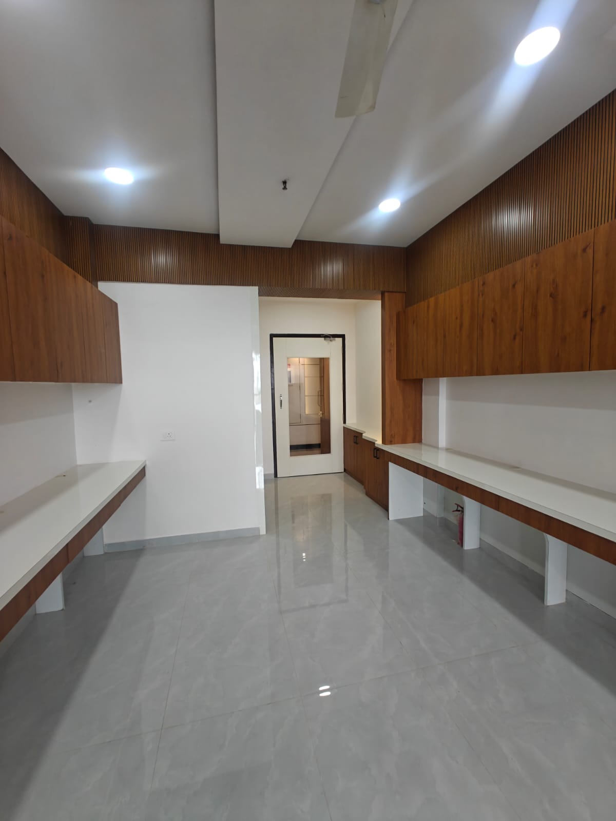 lodha signet