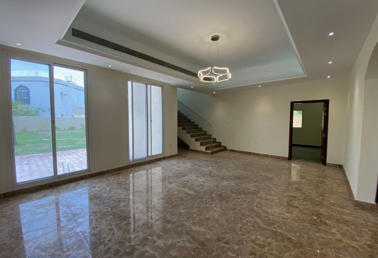 Dubai — Newly Upgraded|5 BR|Swimming pool |Huge 14k Plot