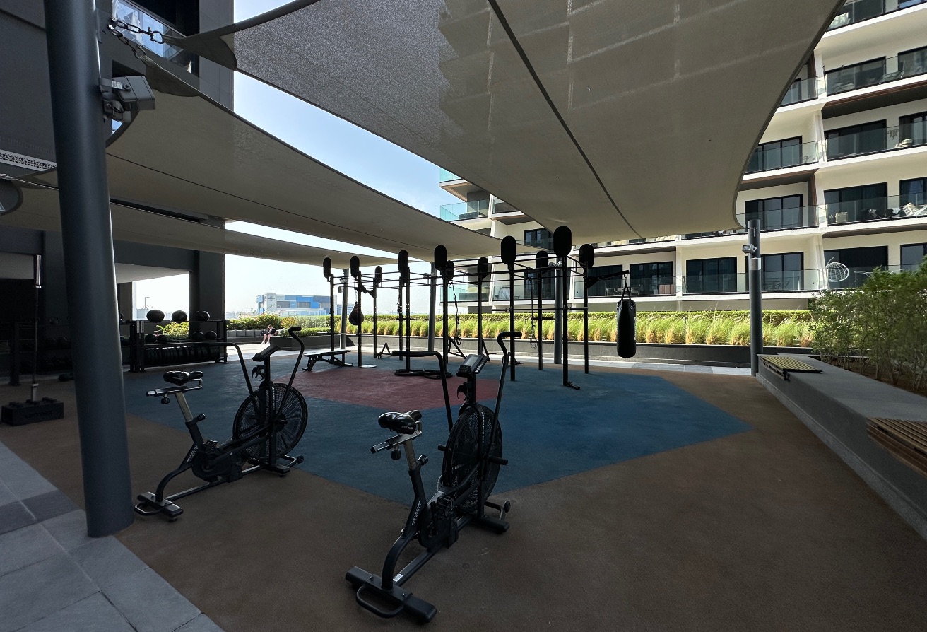 Business Bay 11