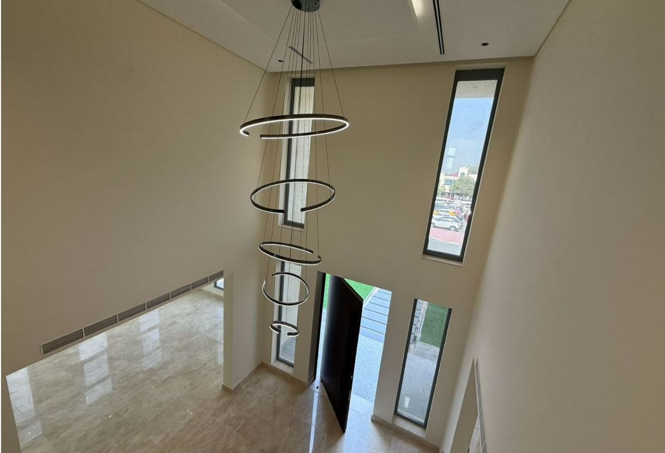 Dubai 7