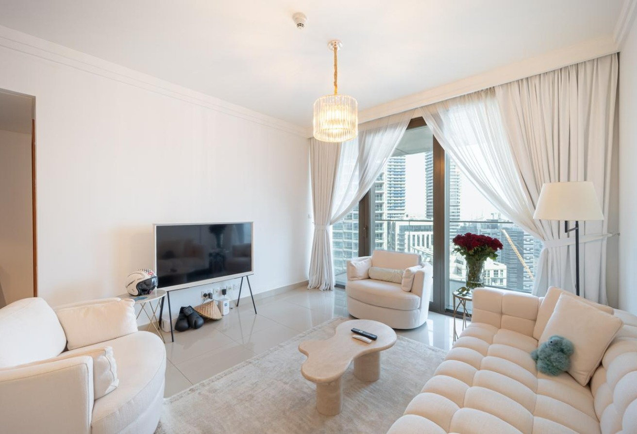 Downtown Dubai — STUNNING VIEW | 1BR FURNISHED | VACANT HIGH FLOOR