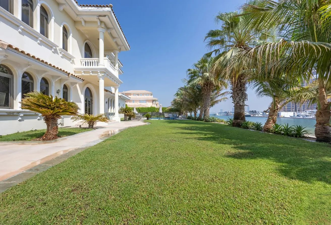 Palm Jumeirah 17