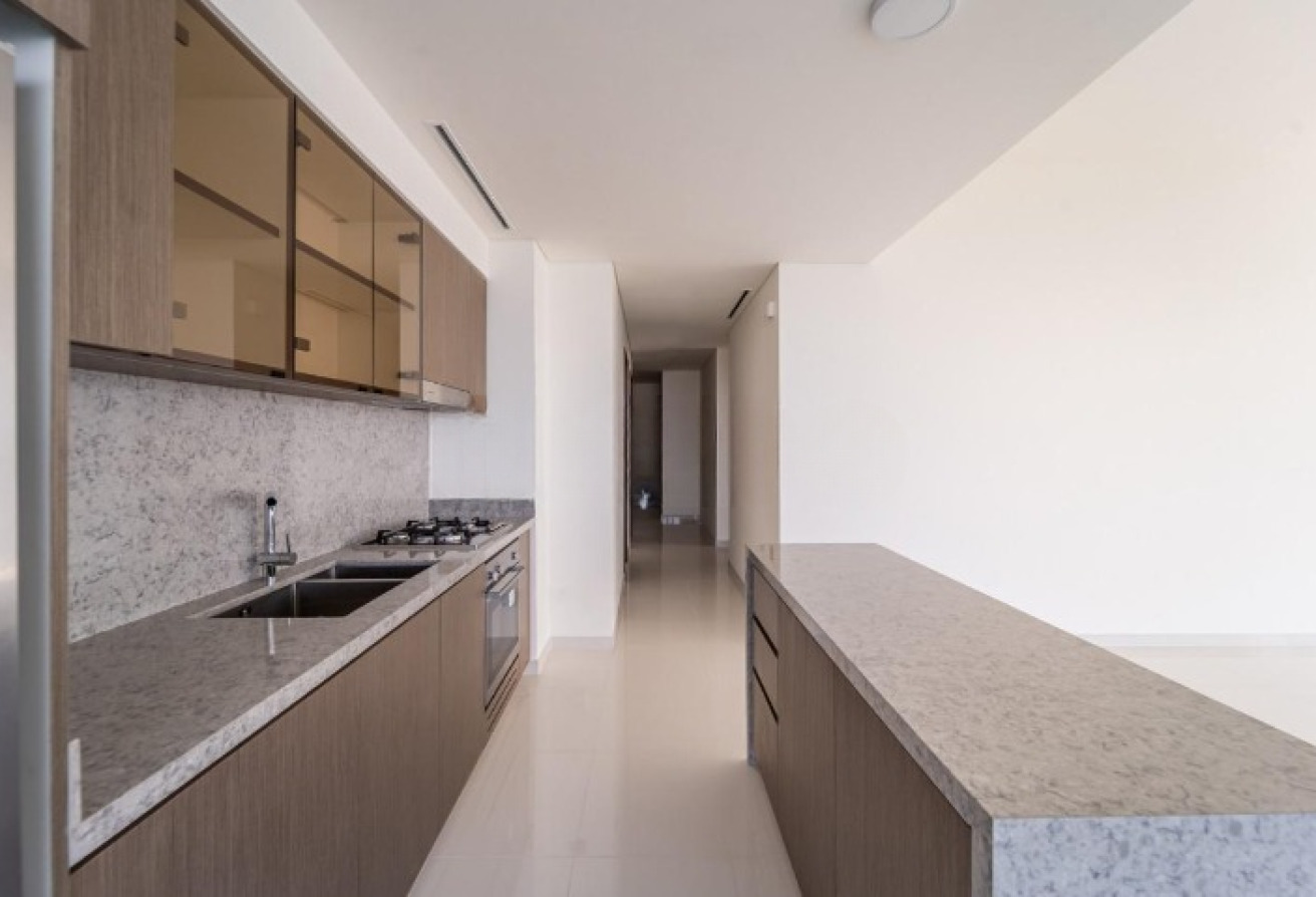 Emaar Beachfront 4