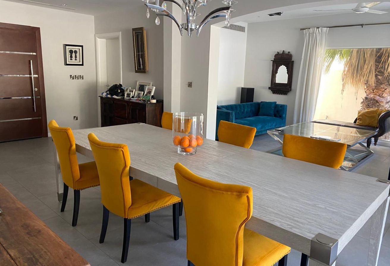Meadows — Upgraded/Private Pool/Modern/Near Park