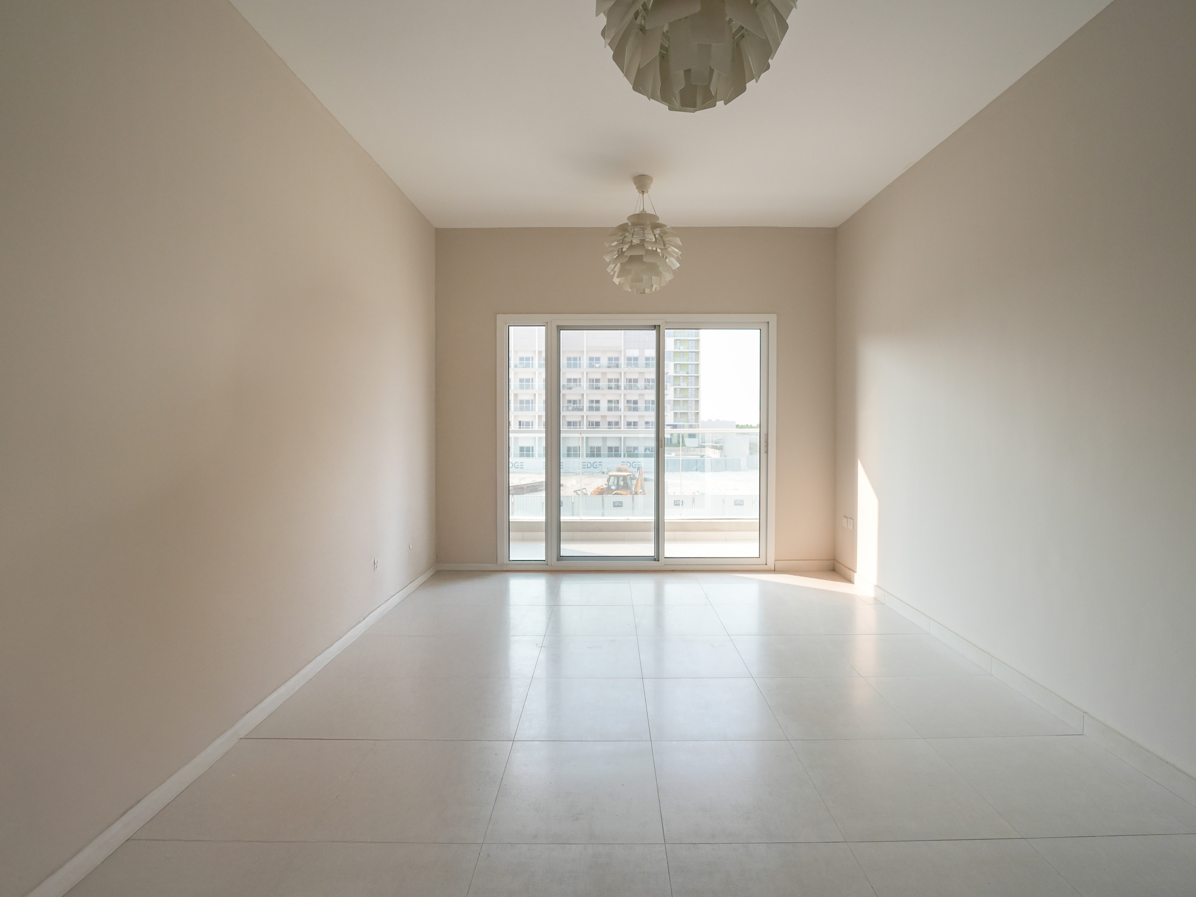 Spacious Layout | Studio Apartment | Vacant 